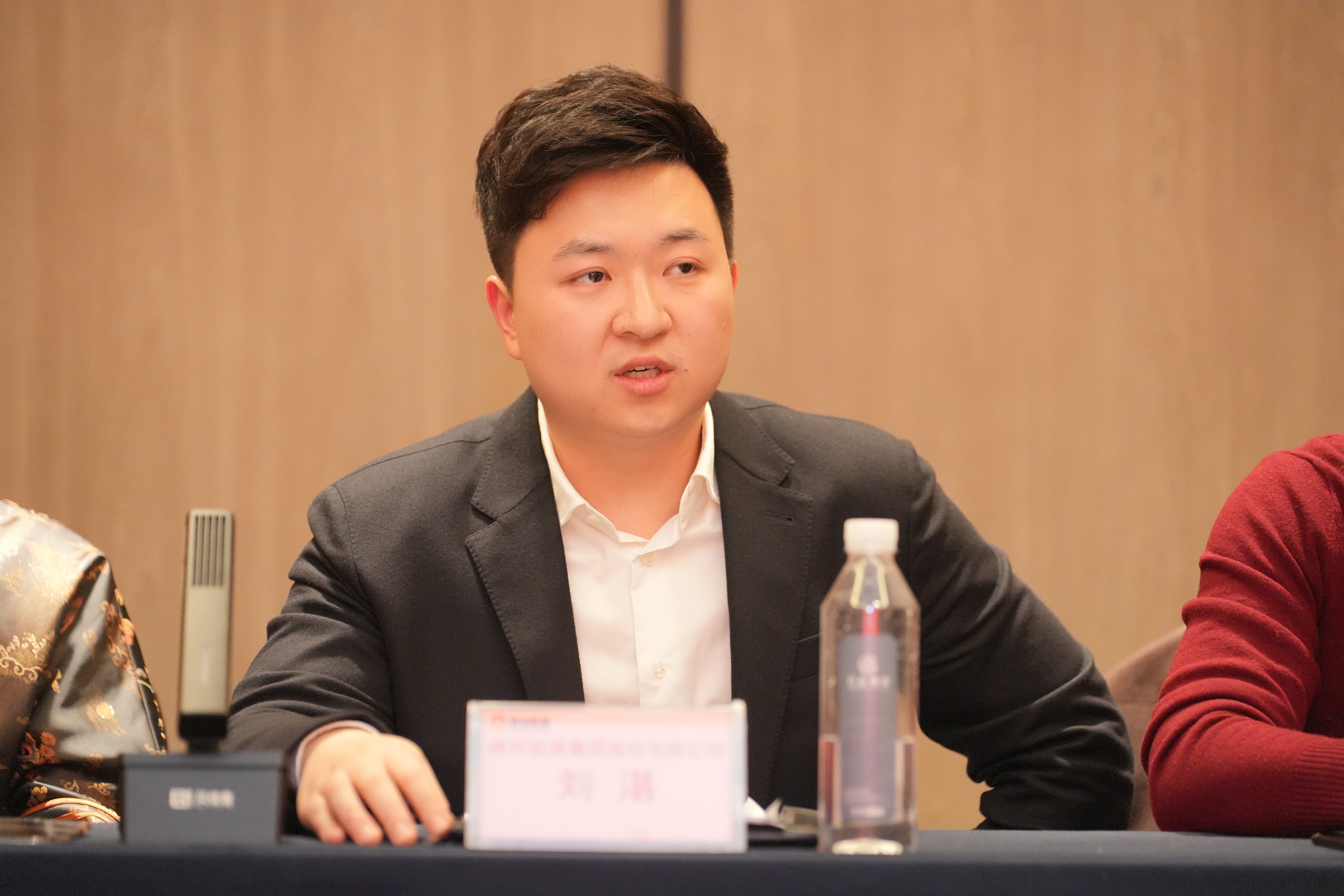 董事长讲话_副本.jpg